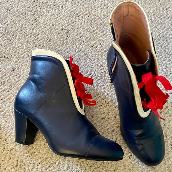 Lulu Hun navy blue heeled booties w/ zip closure & red ties, women's size 6 - Picture 1 of 9